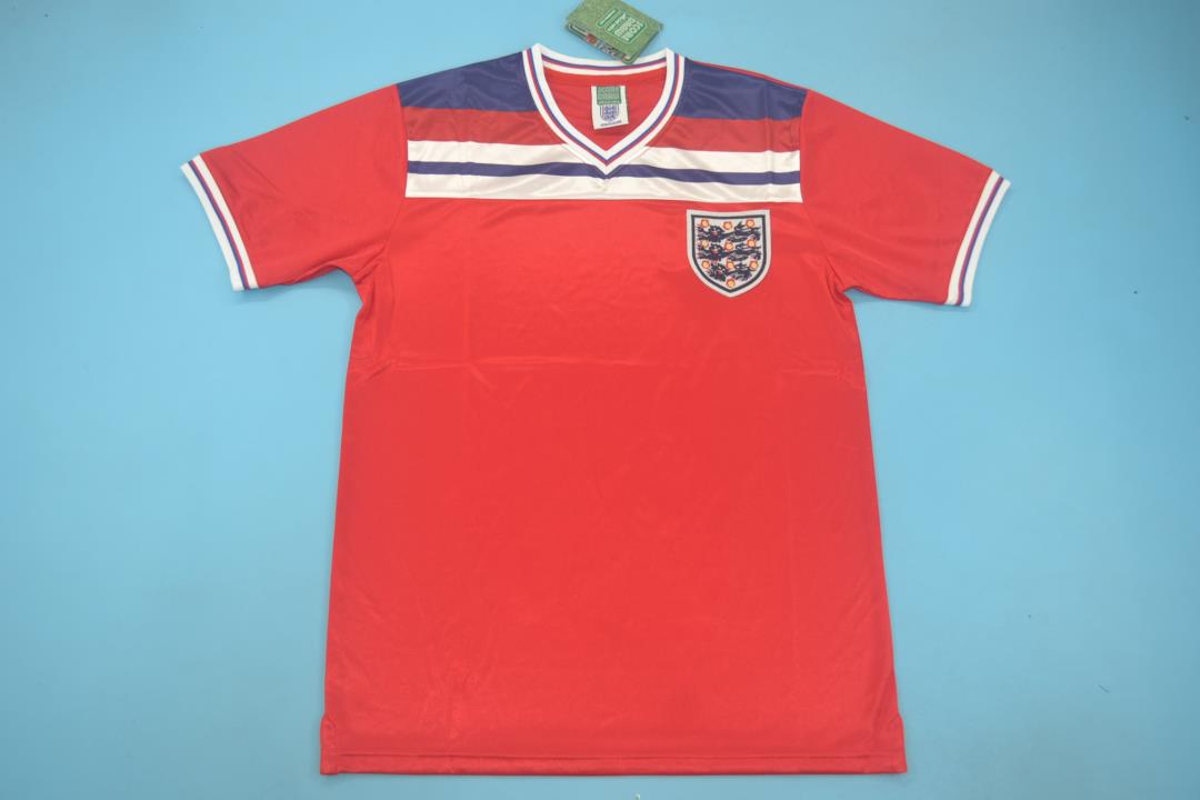 AAA Quality England 1980 Away Red Soccer Jersey
